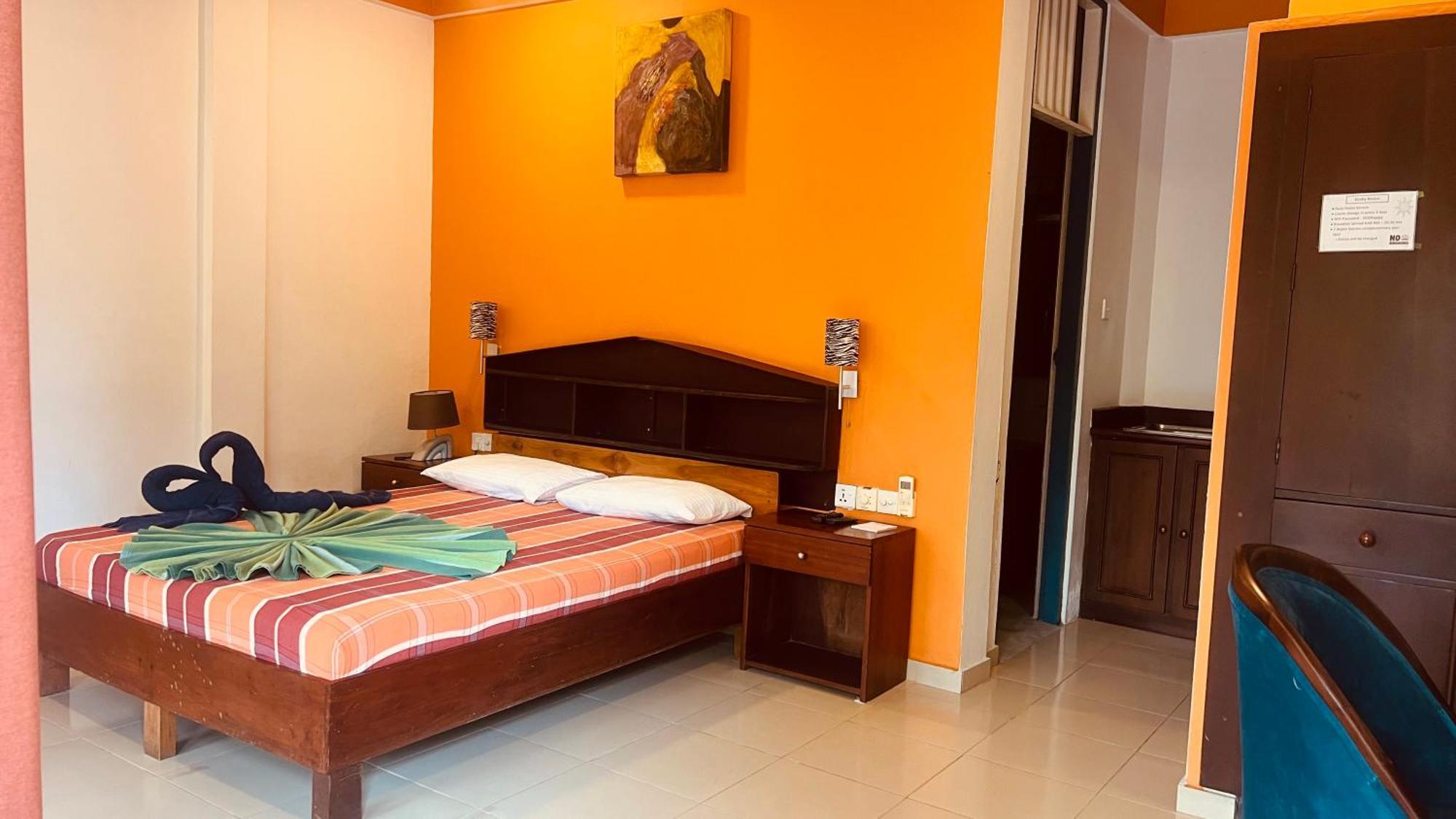 Gomez Place 3* Negombo