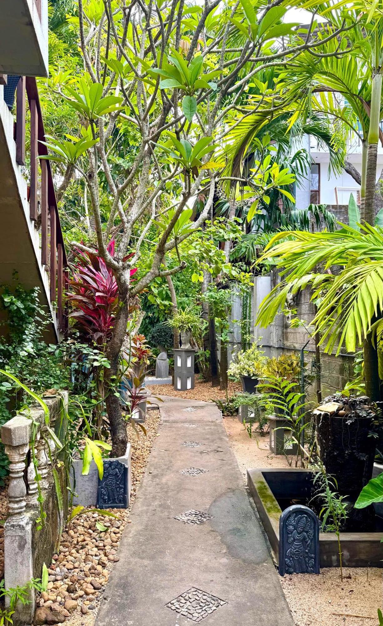 Guest house Gomez Place