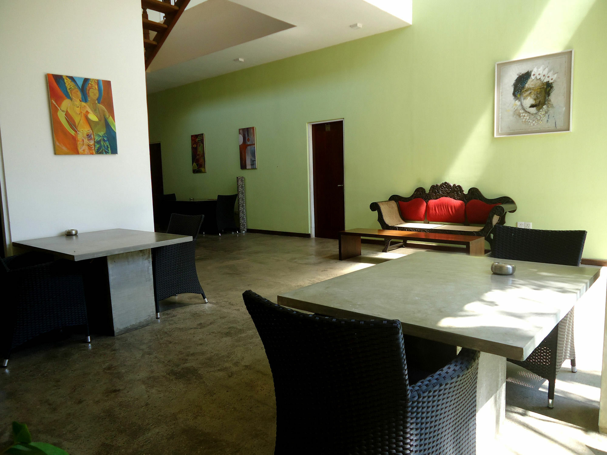 Gomez Place Negombo